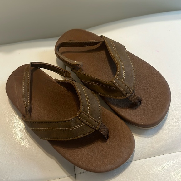 ๐ฎ Wonder Nation Boys Brown Slip On Sandals 11/12 - Picture 1 of 2